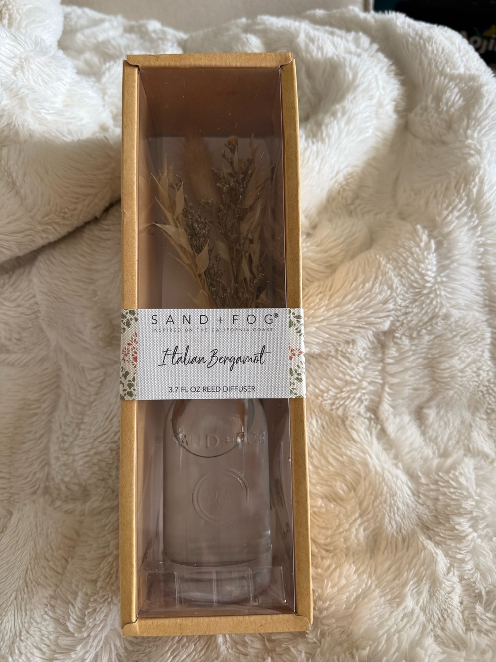 Sang and Fog-Italian Bergamot Reed Diffuser - reeds and florals